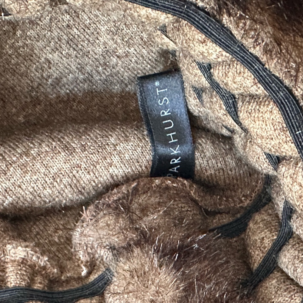 Women’s OSFM Parkhurst Luxurious Brown Fur Bucket Hat Made in Canada - Picture 6 of 9